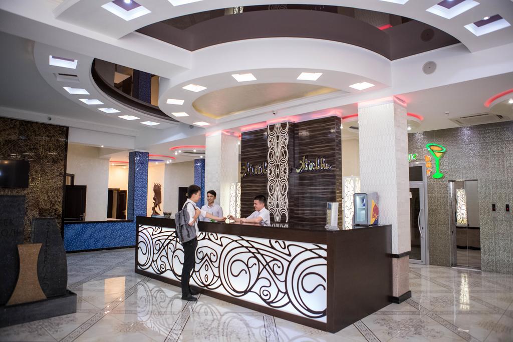 Hotel Zhibek Zholy Shymkent Esterno foto