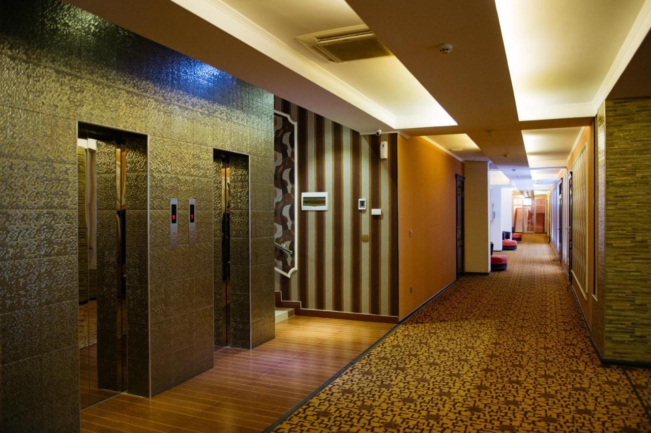 Hotel Zhibek Zholy Shymkent Esterno foto