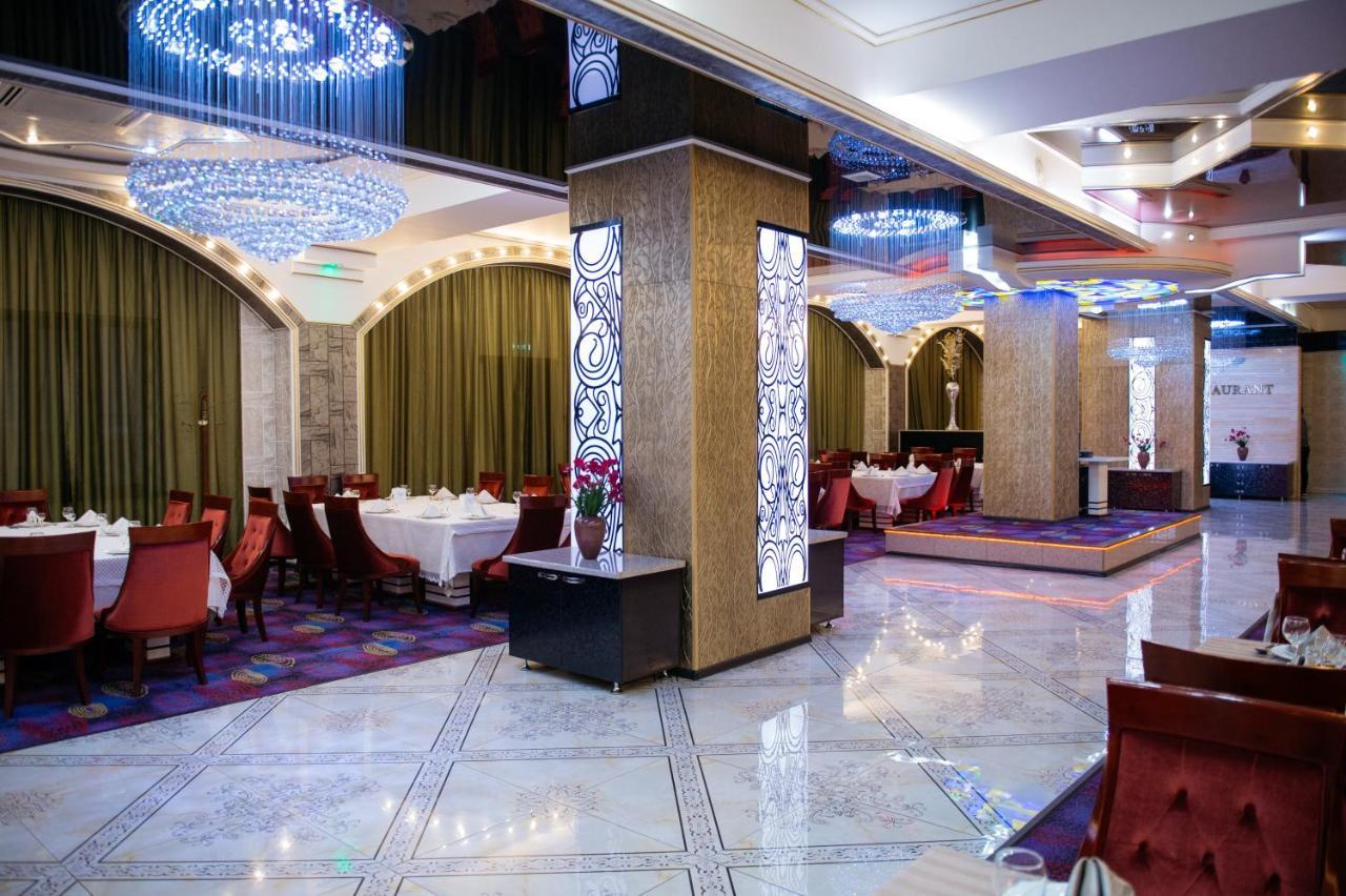 Hotel Zhibek Zholy Shymkent Esterno foto
